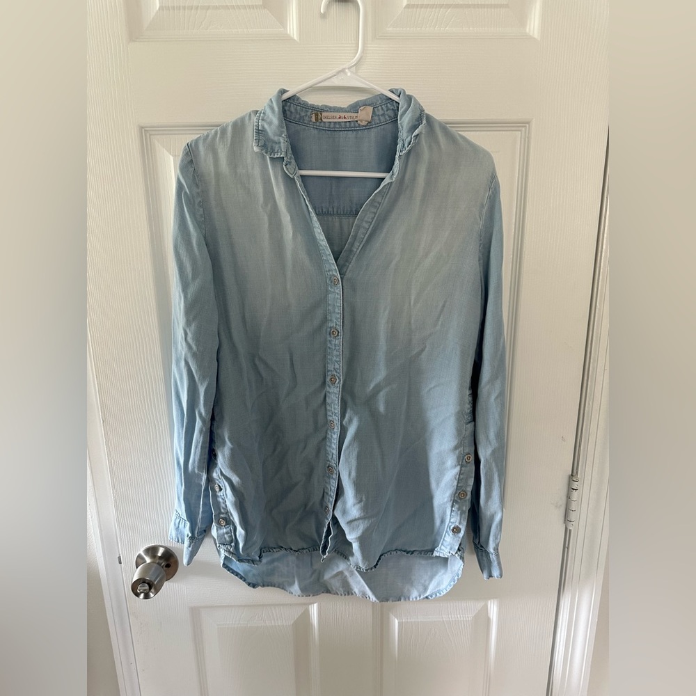 Size Small Chelsea & Violet Denim Button Down Shirt - ultra soft and gently worn - Picture 2 of 9